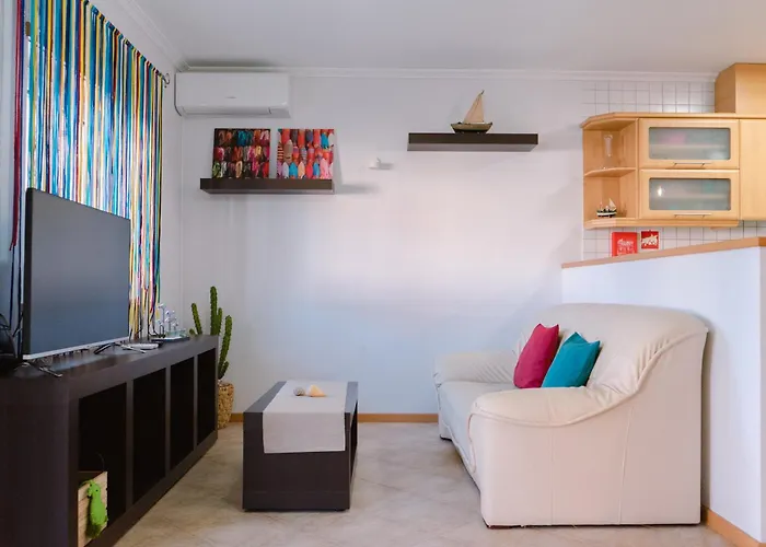 Retiro Da Atafona Pool House White *